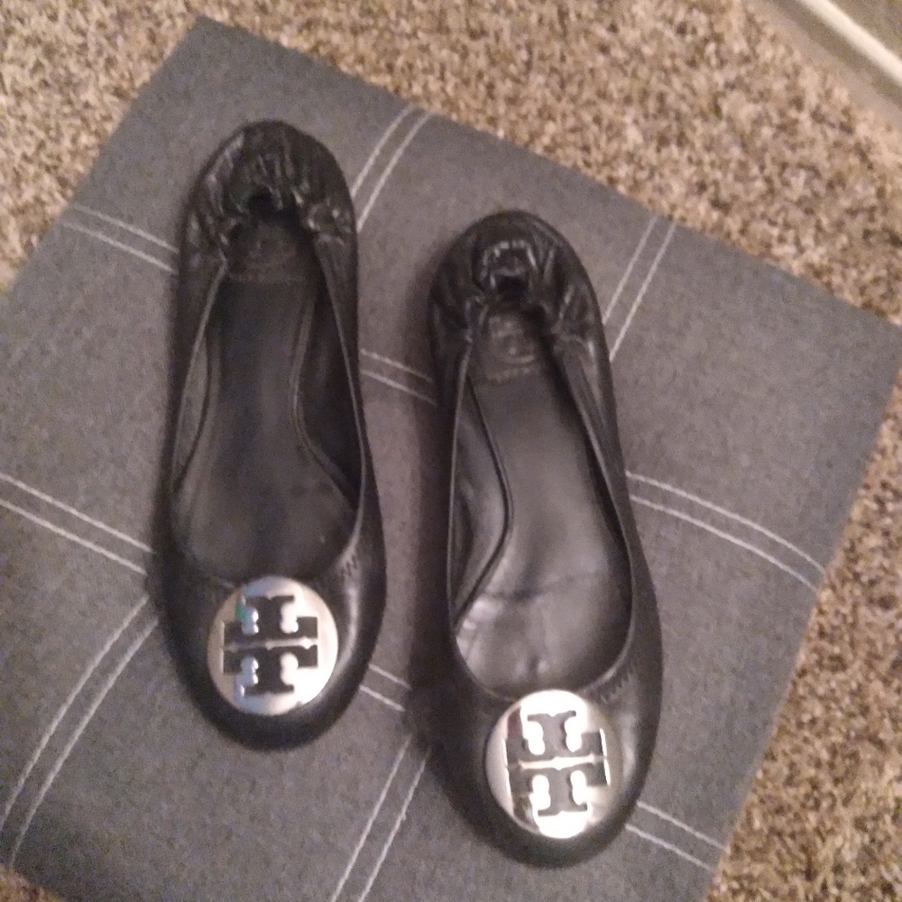 Tory Burch Reva Leather Ballet Flats